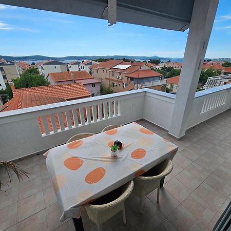 Apartment Zara Biograd Na Moru Exterior foto